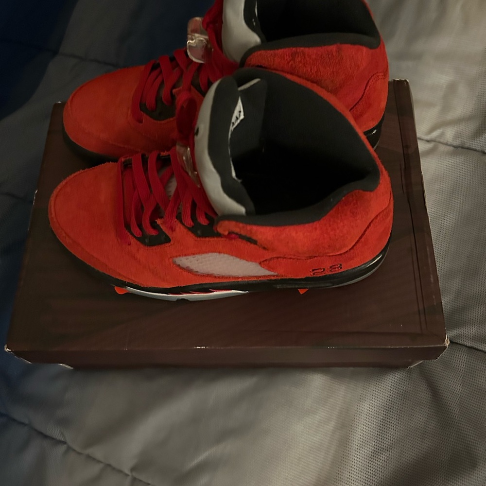 Jordan 5 Raging Bull - Picture 3 of 6